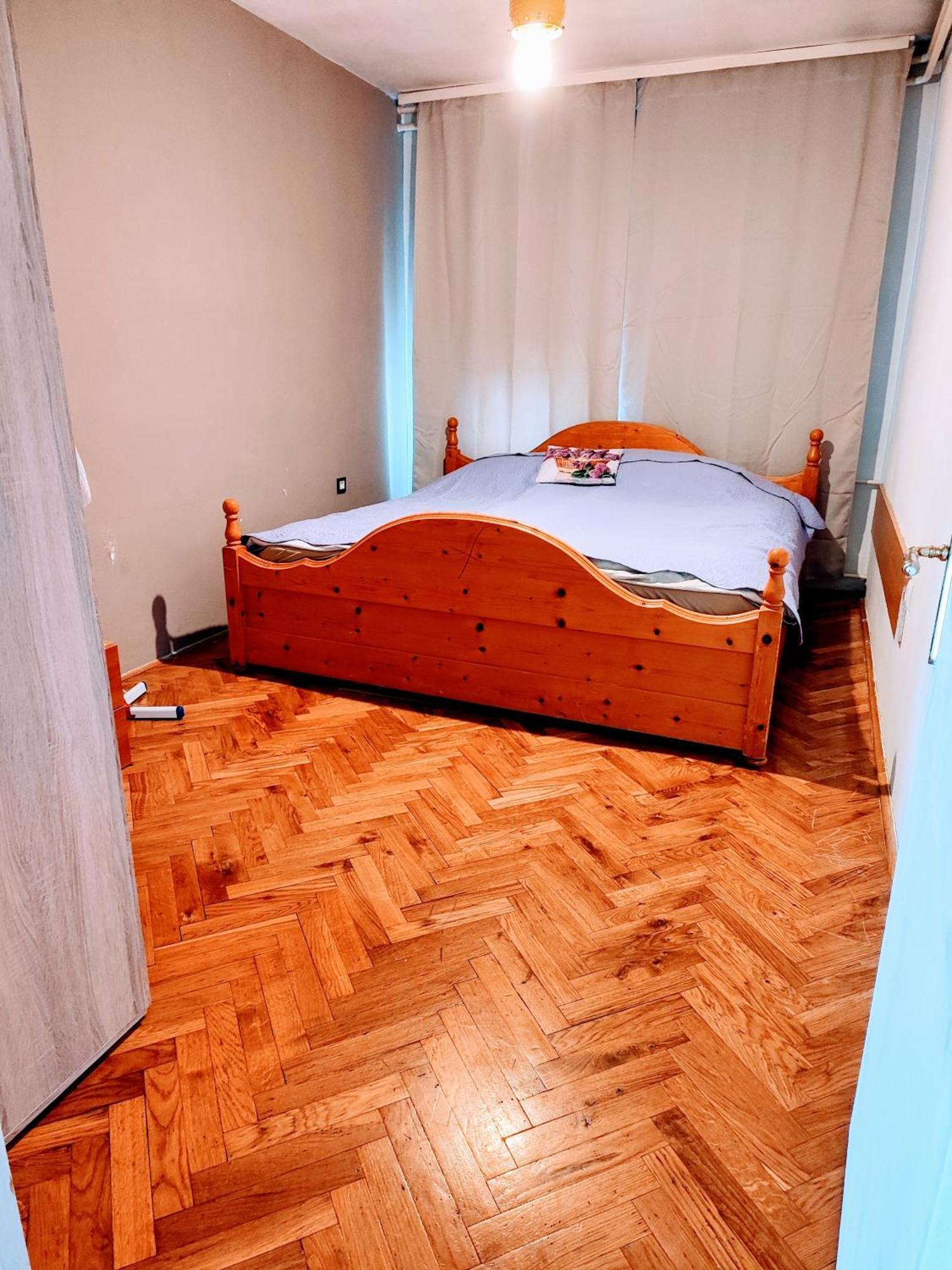Ruhige Unterkunft Sesvete Exterior foto